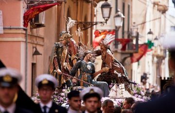 Un centro storico pieno di storia - 3